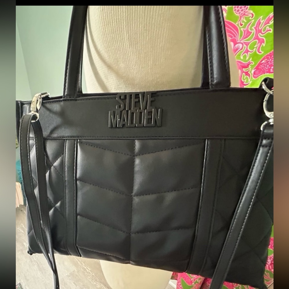 Steve Madden Quilted Black‎ Tote